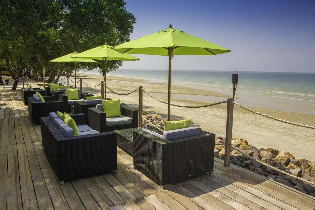 Mango Beach Resort Trat Eksteriør bilde